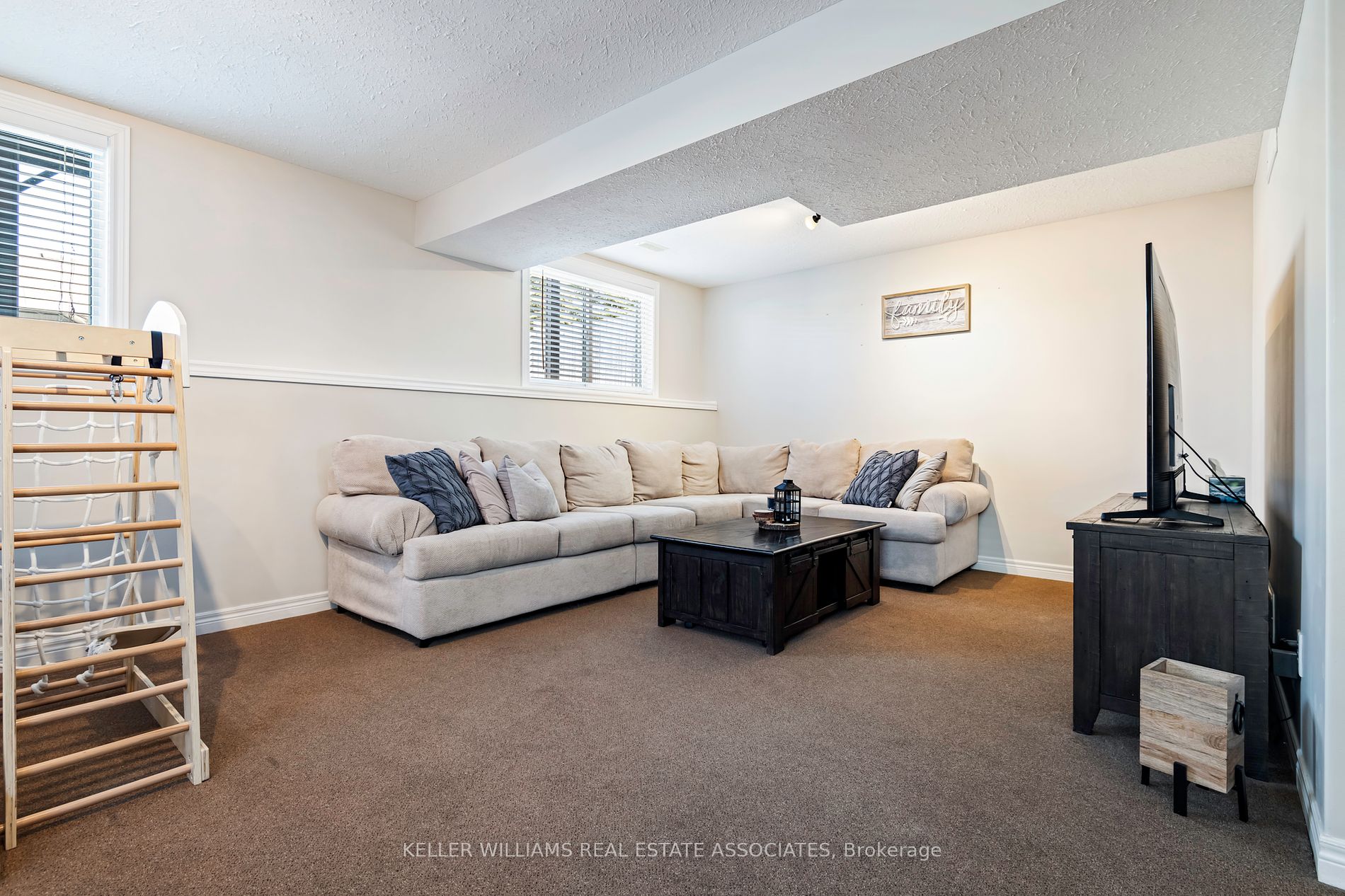 101 Fleming Way