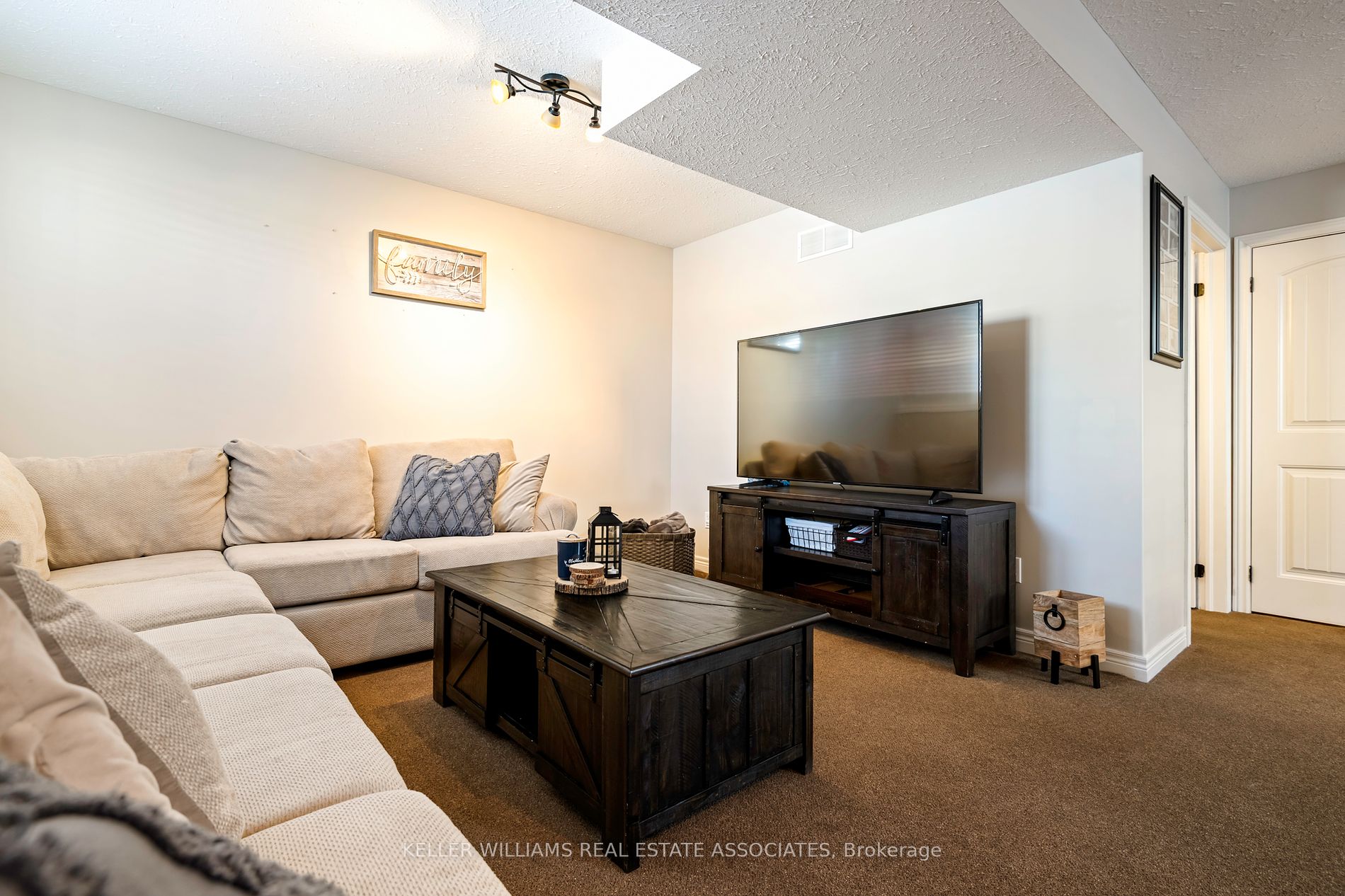 101 Fleming Way