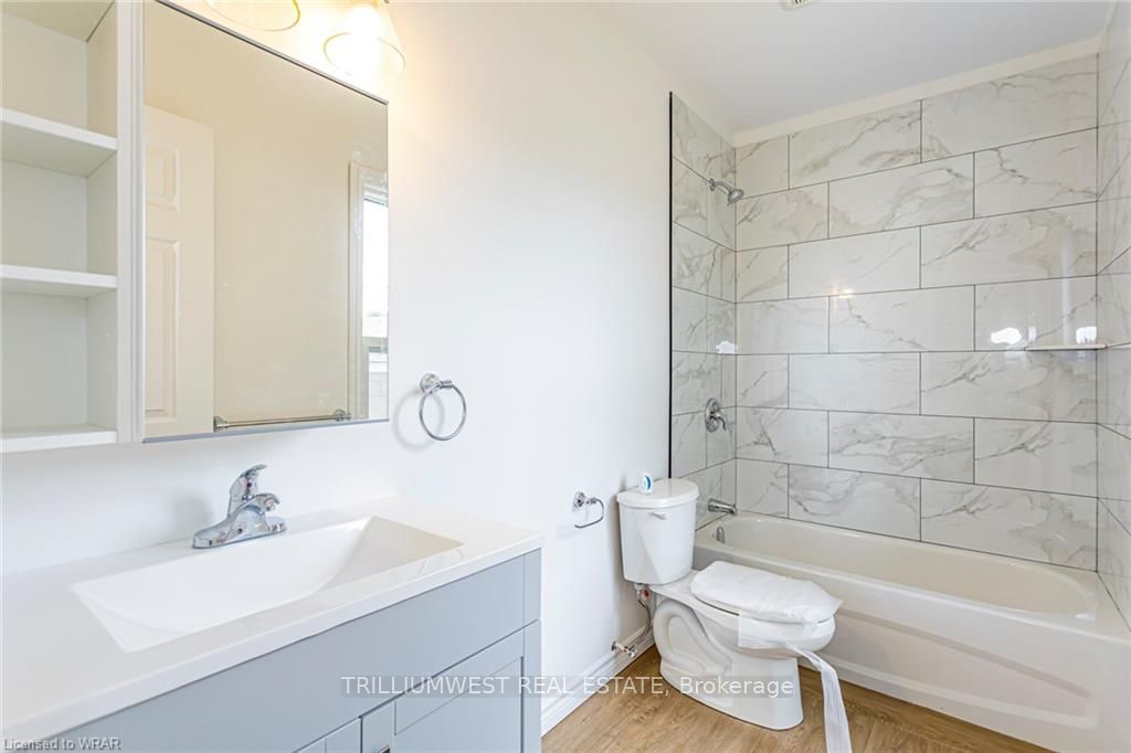 281 William St