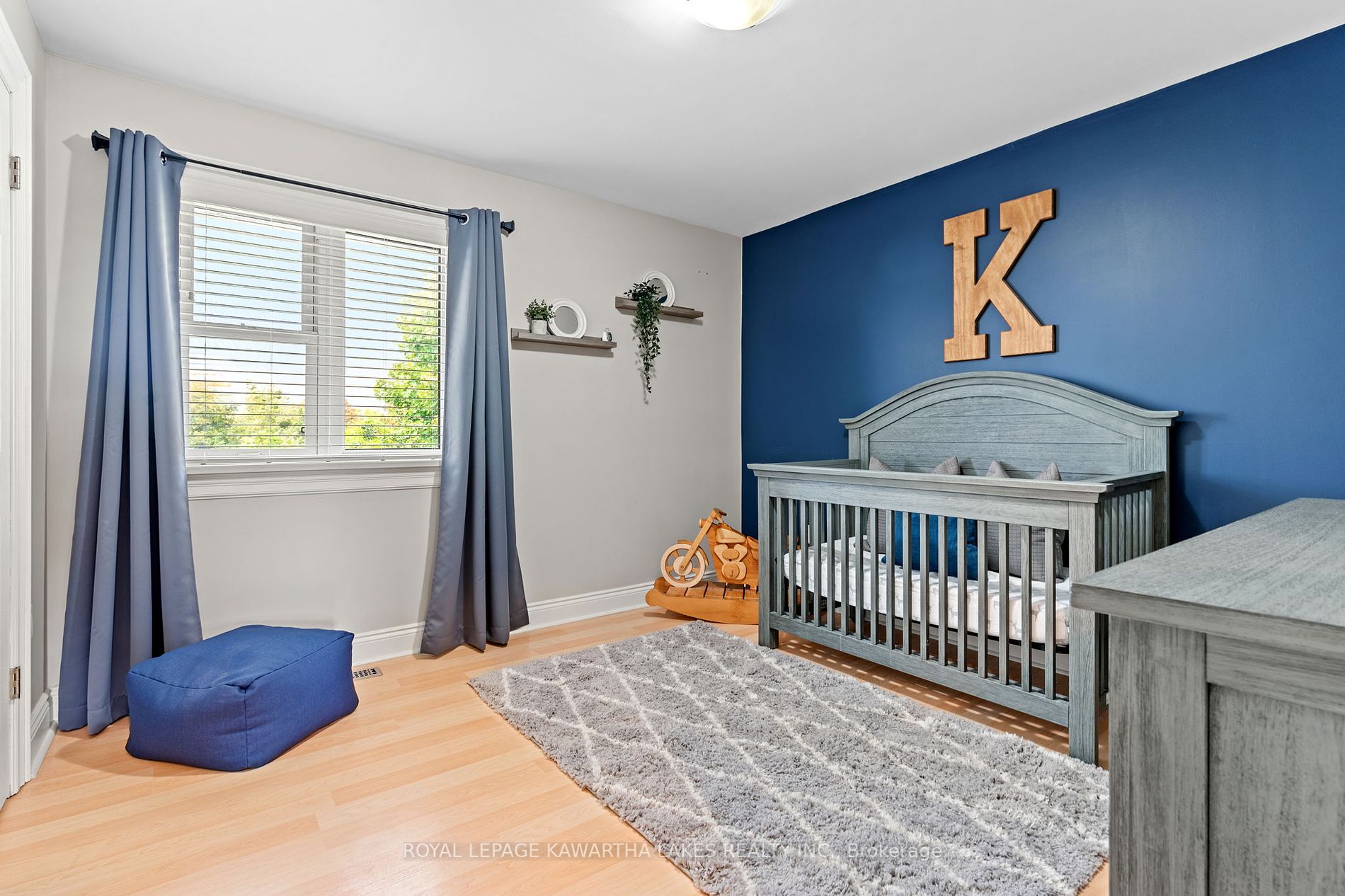 16 Rosies Rd