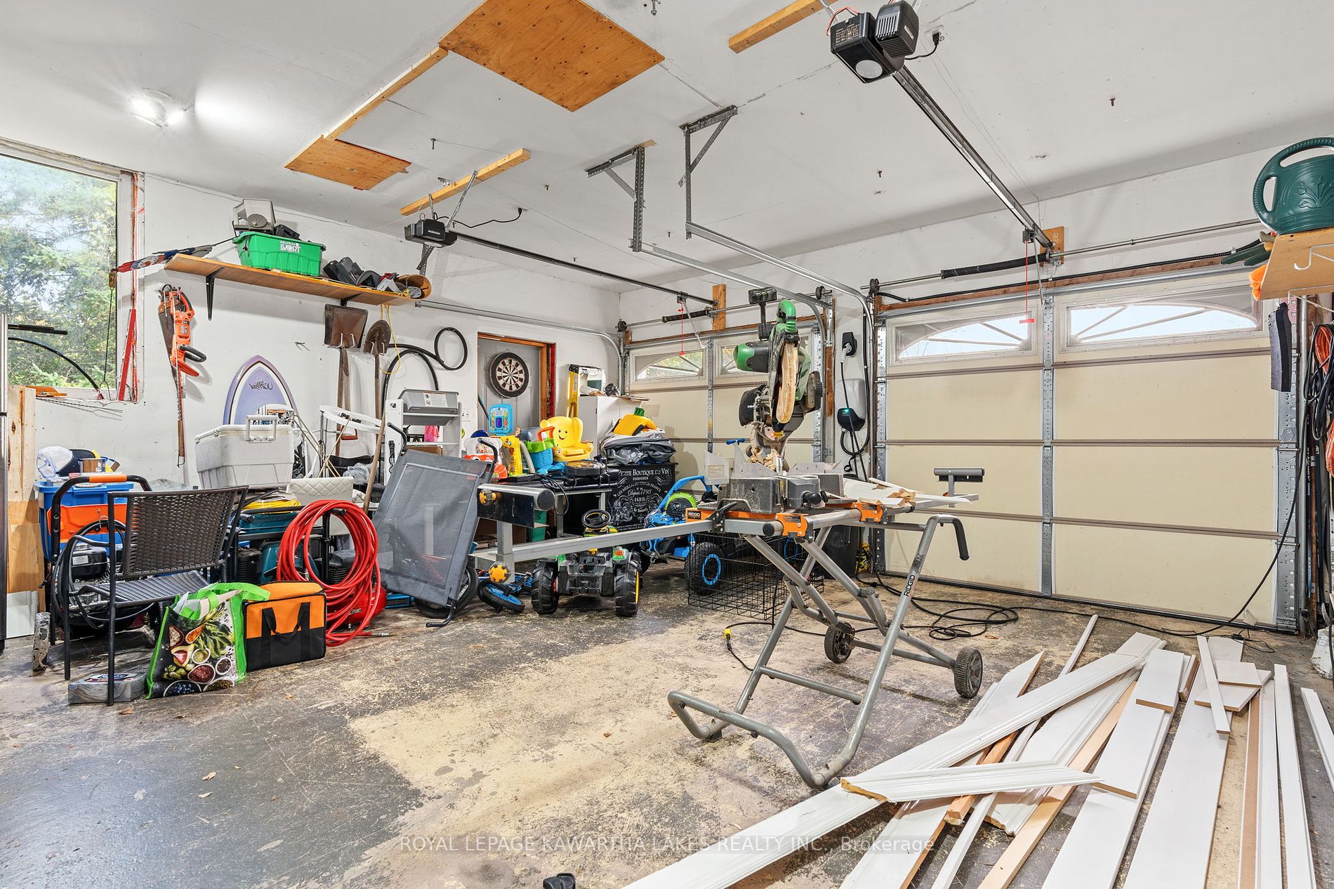 16 Rosies Rd