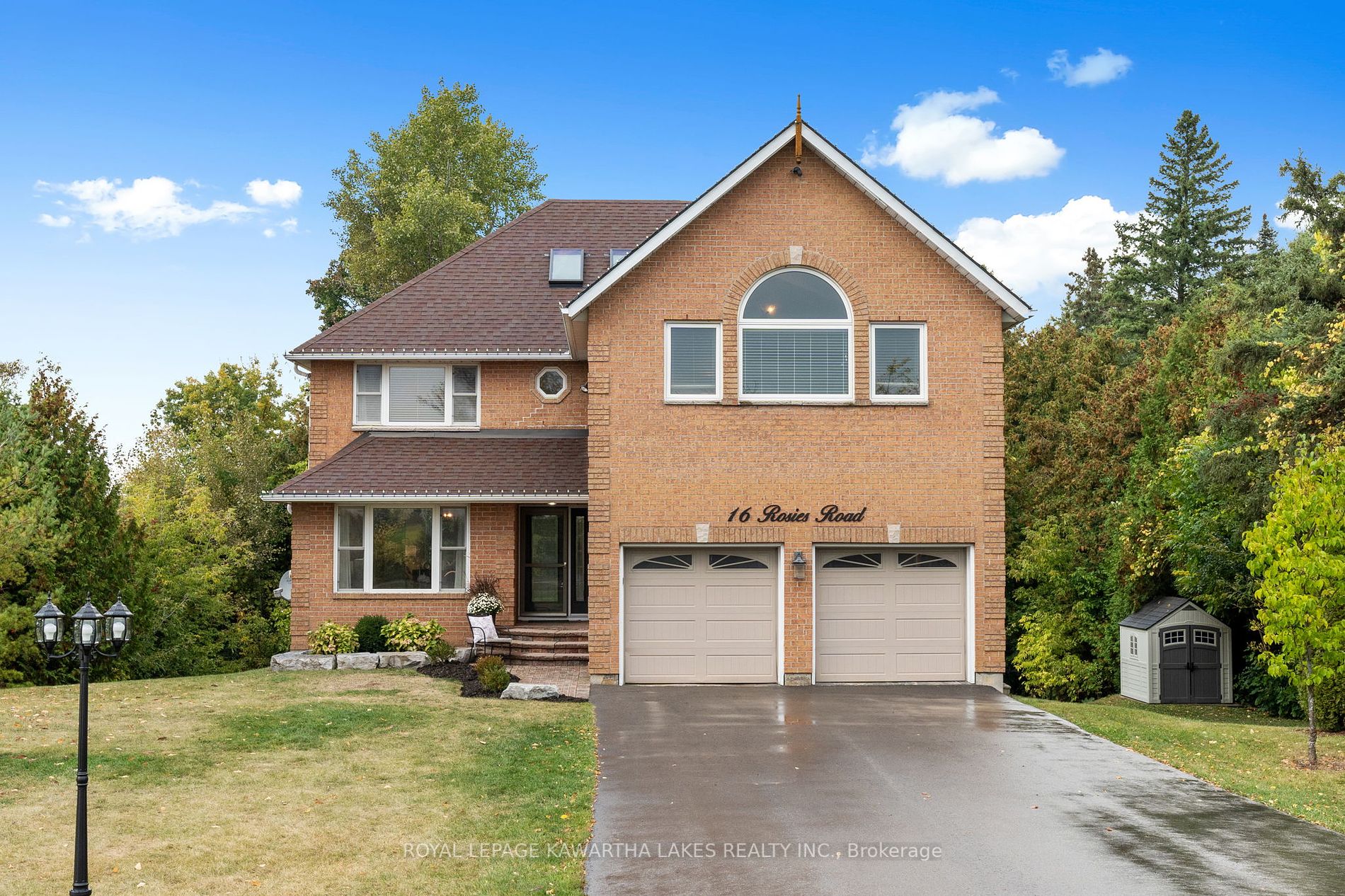 16 Rosies Rd