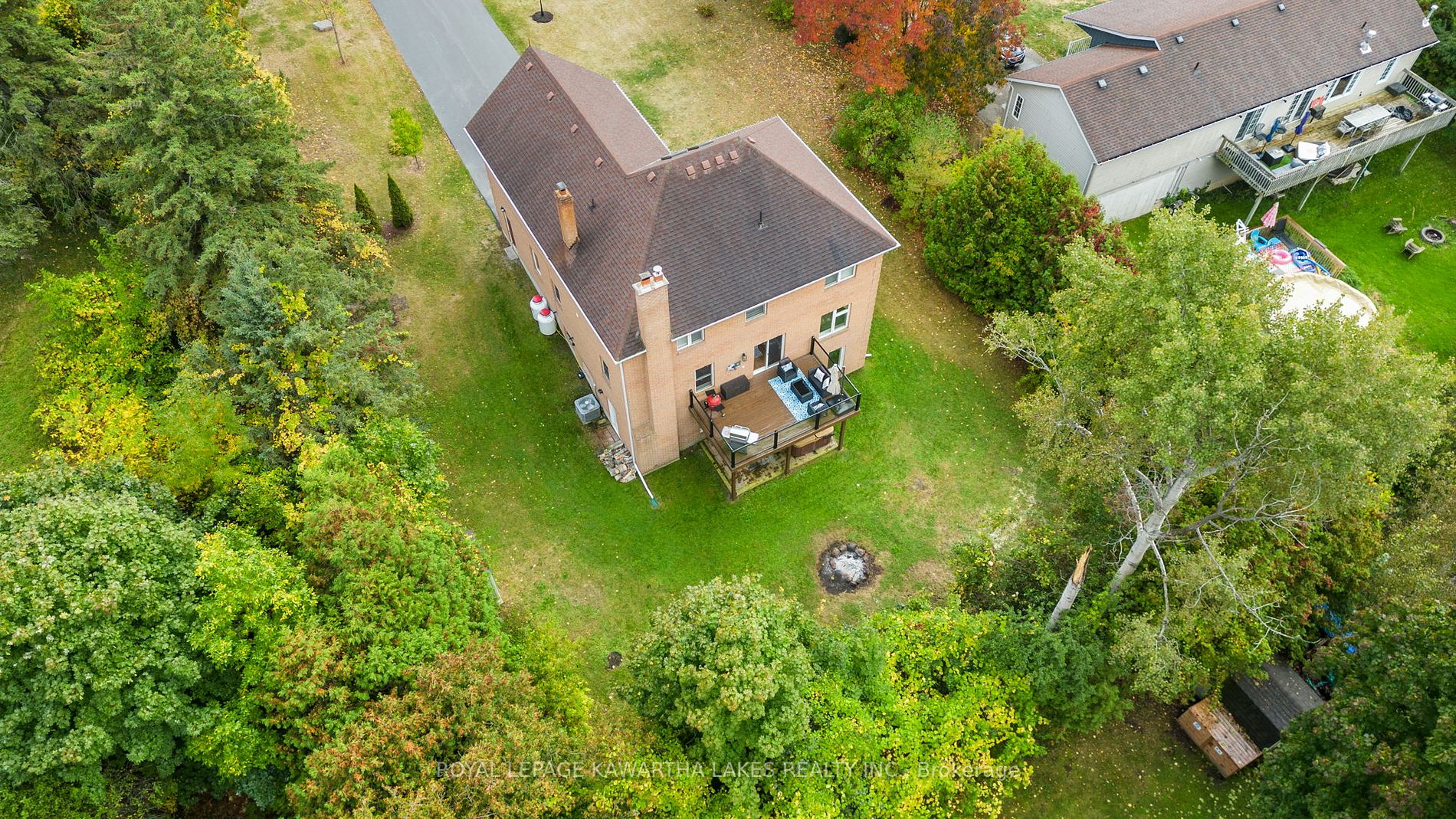 16 Rosies Rd