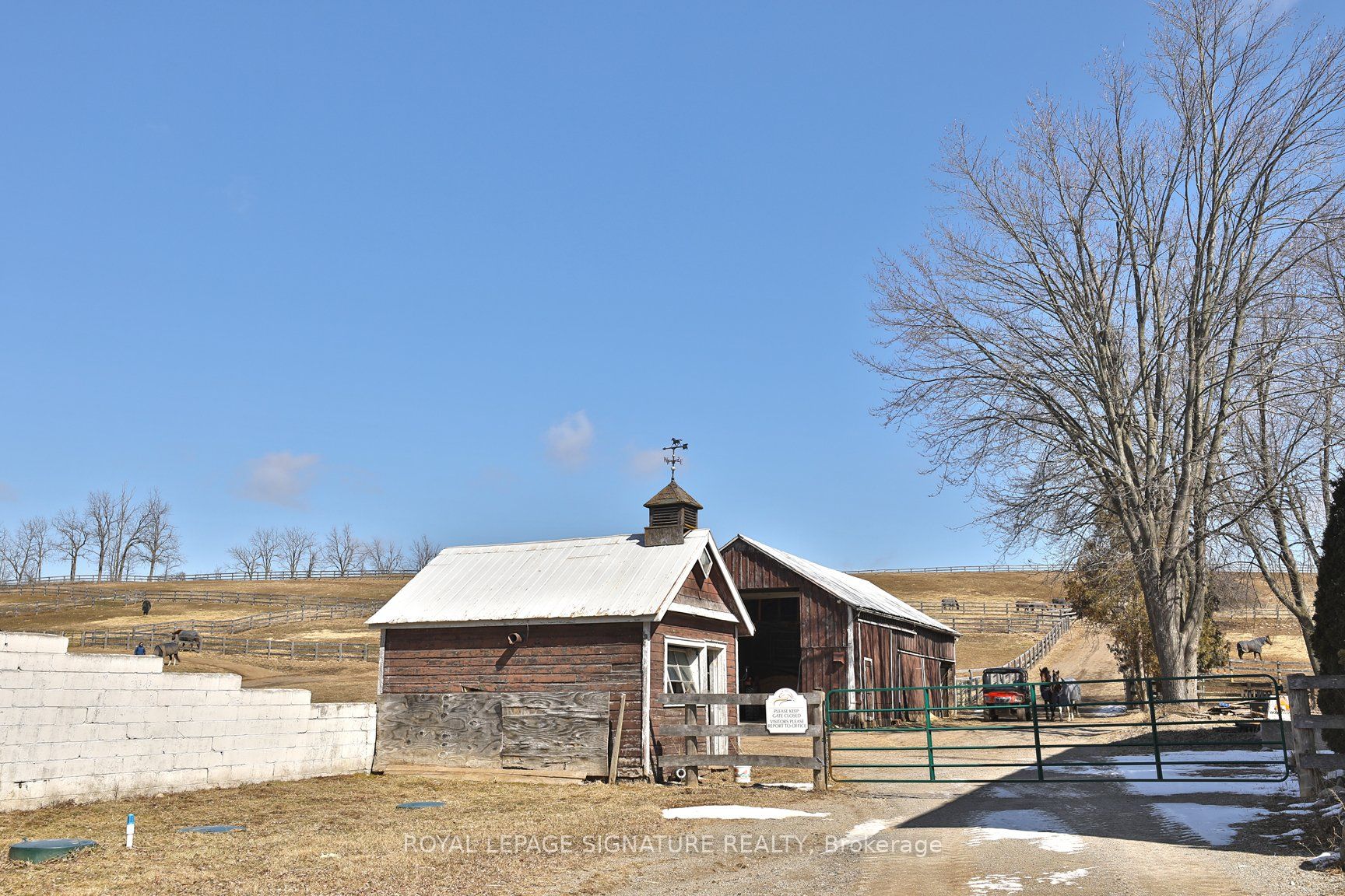 1694 Centre Rd