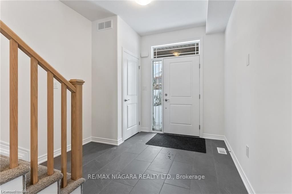 11 Alicia Crescent