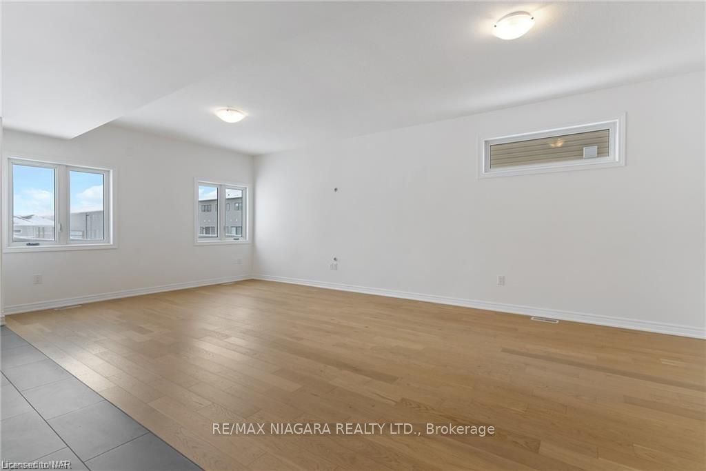 11 Alicia Crescent