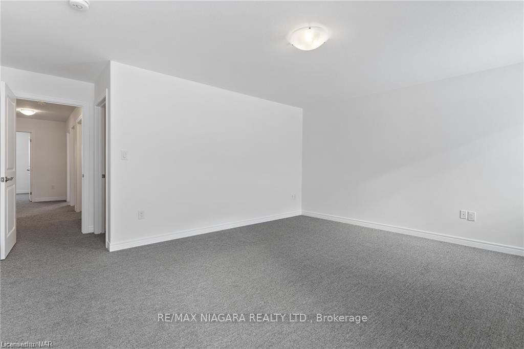 11 Alicia Crescent