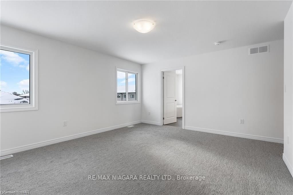 11 Alicia Crescent