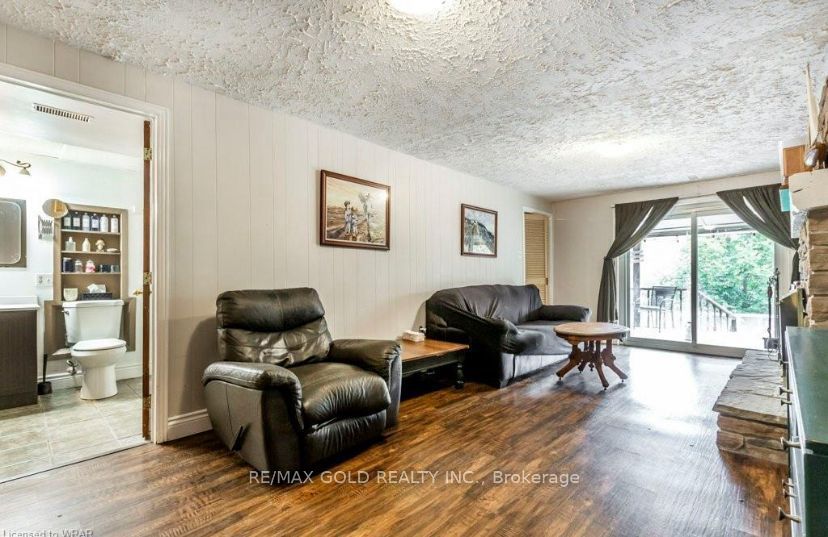 198 Coach Hill Dr
