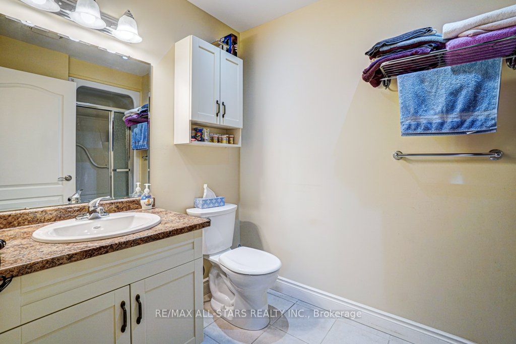 35 Green Arbour Way #7