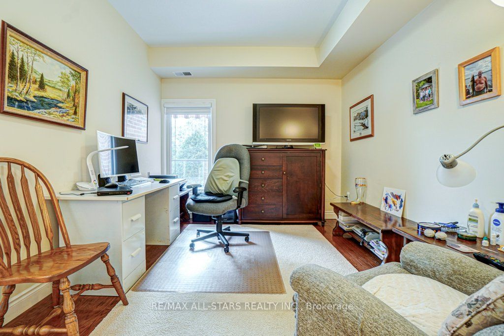 35 Green Arbour Way #7