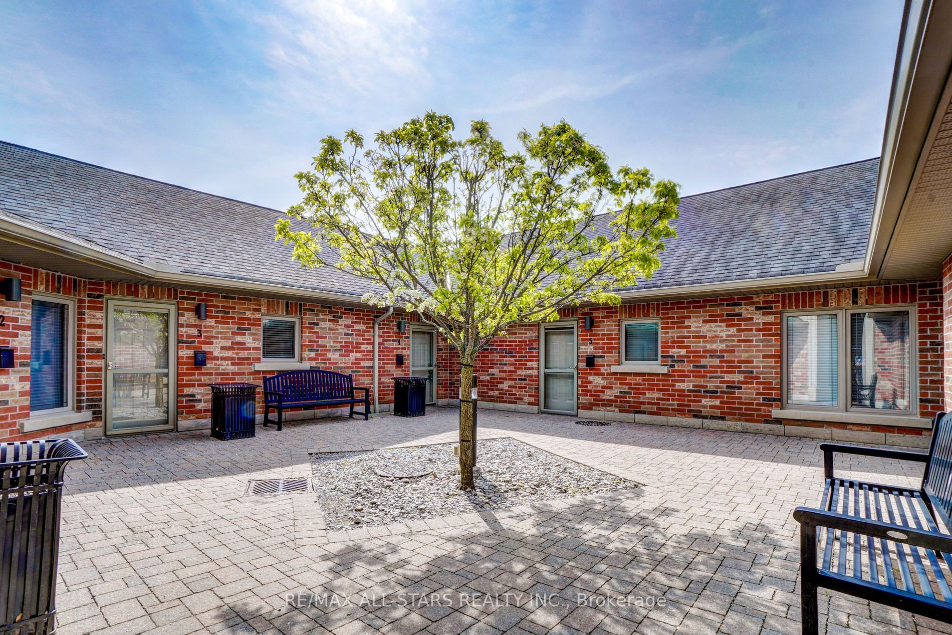 35 Green Arbour Way #7