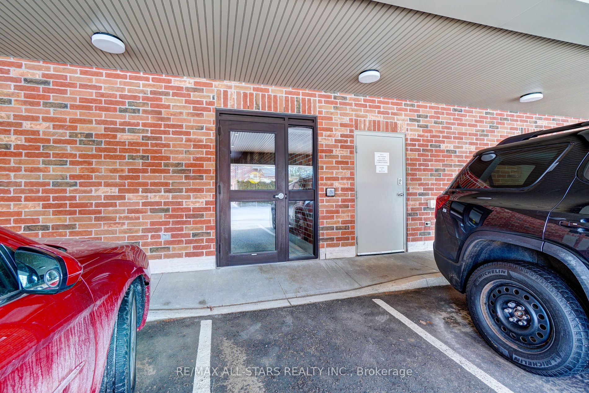 35 Green Arbour Way #7