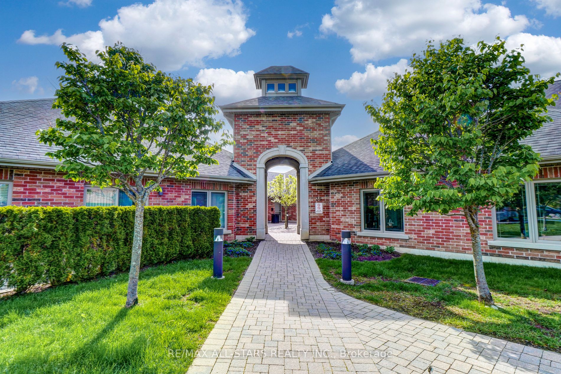 35 Green Arbour Way #7