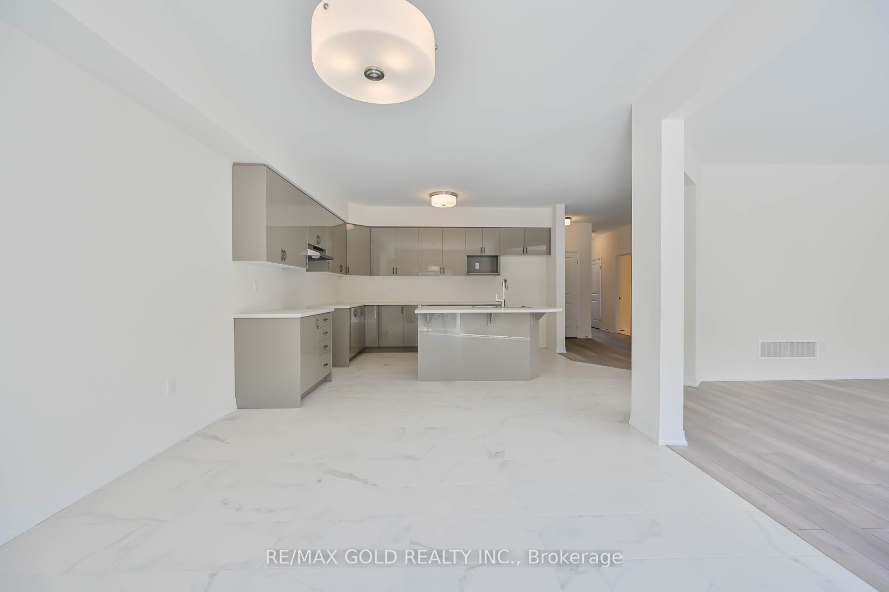50 Wakeling Drive