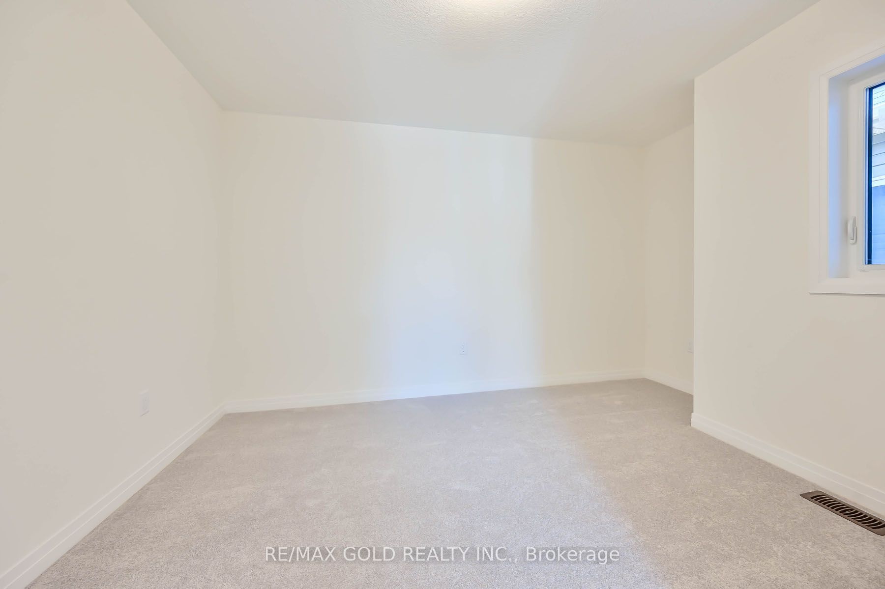50 Wakeling Drive