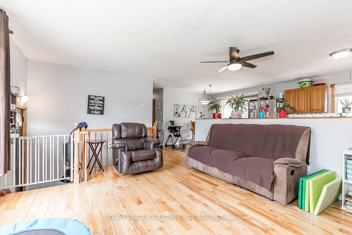 24 Oakwood Drive