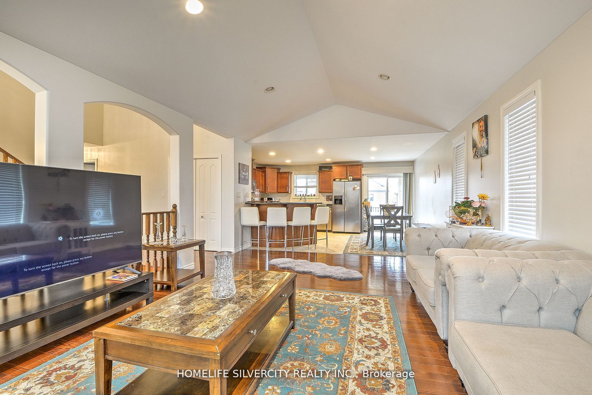 3133 Leisure Crescent