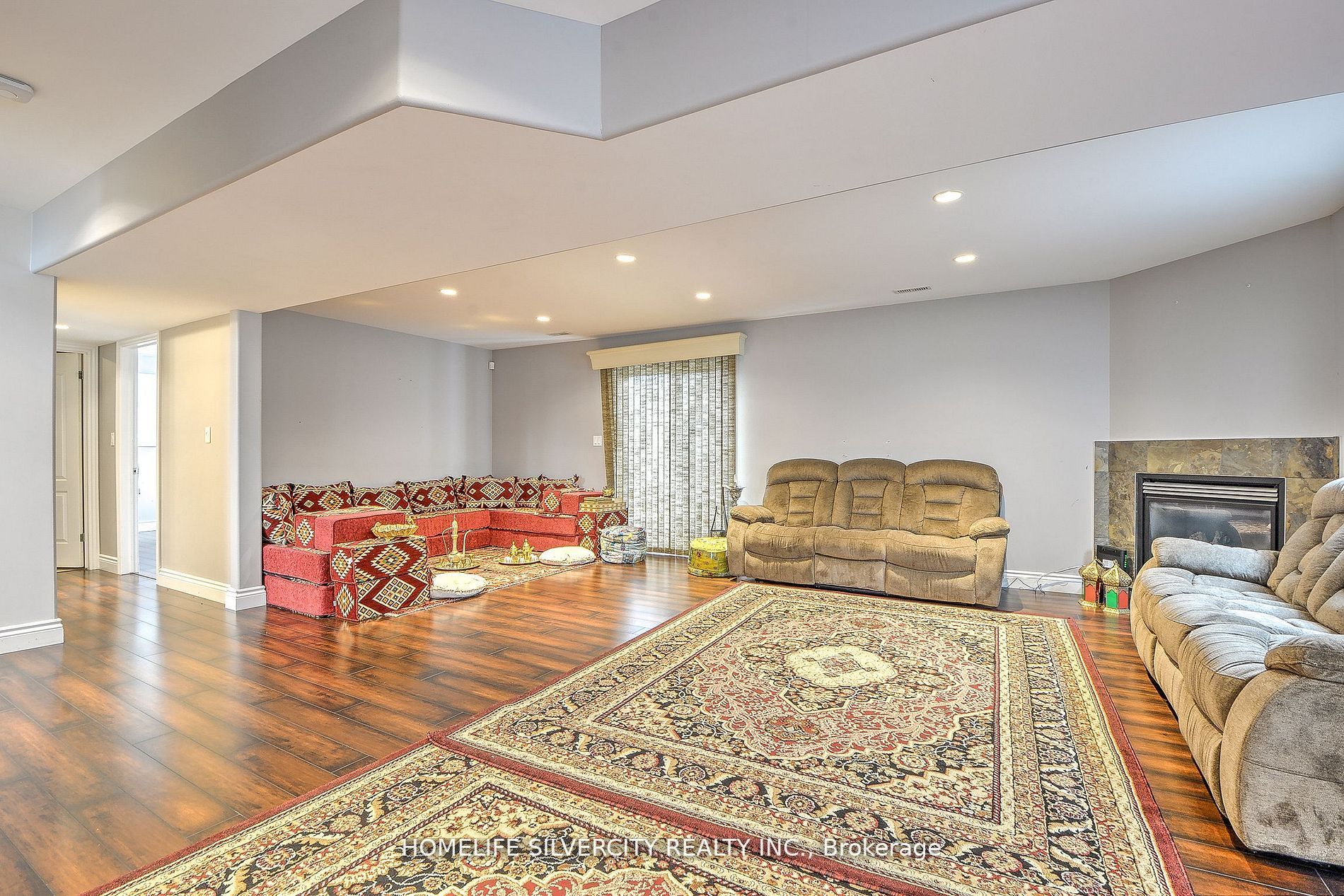 3133 Leisure Crescent