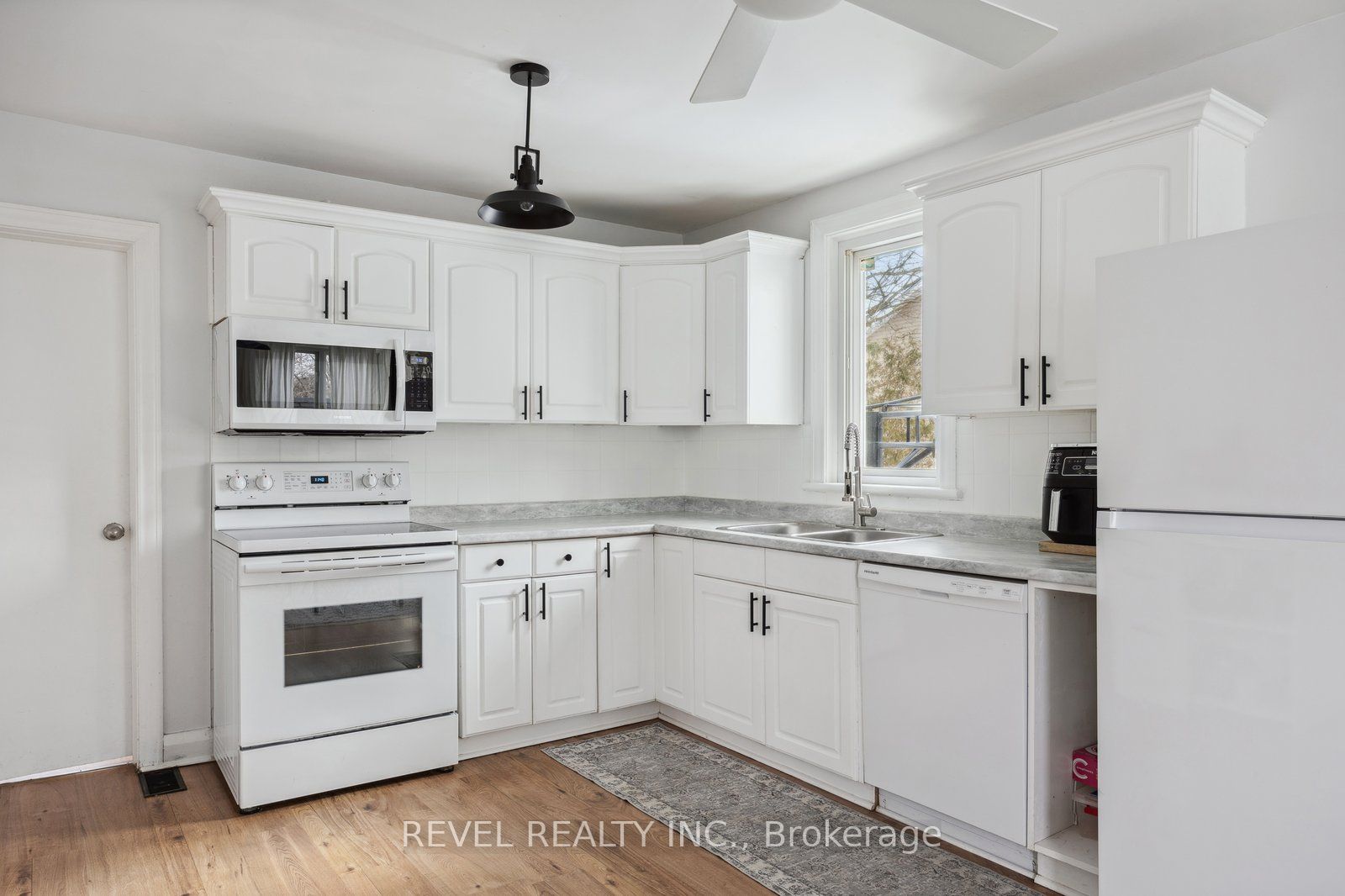 61 Riverview Road