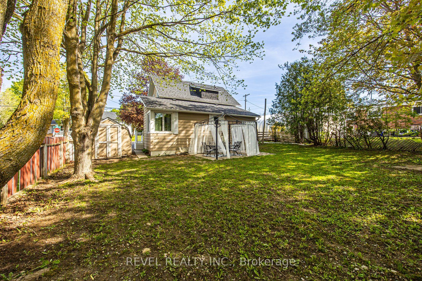 61 Riverview Road