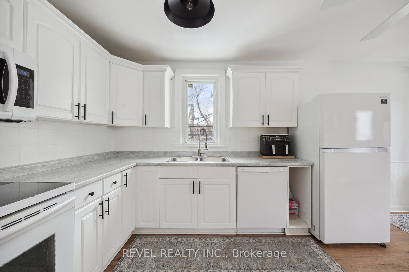 61 Riverview Road