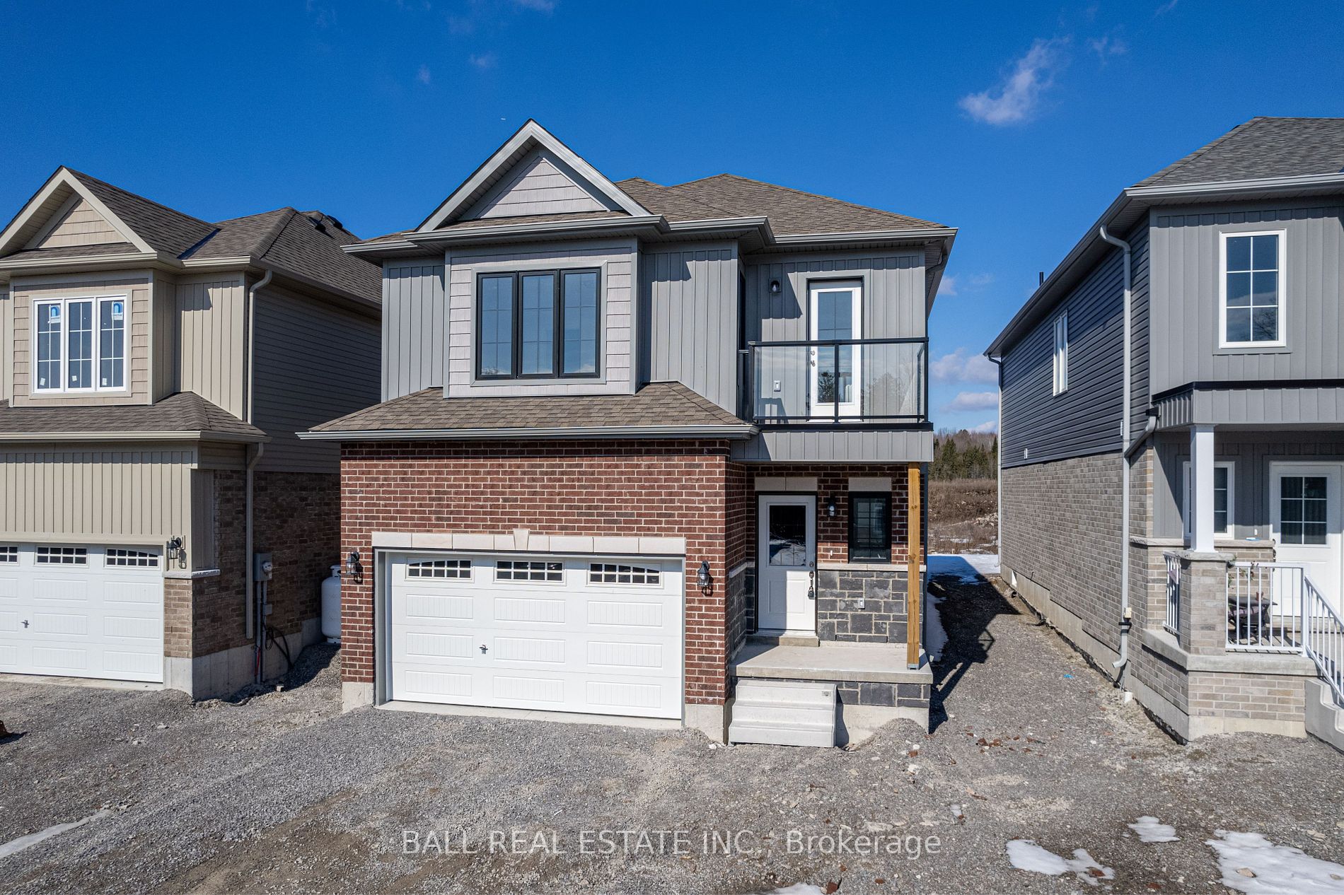 12 Hillcroft Way