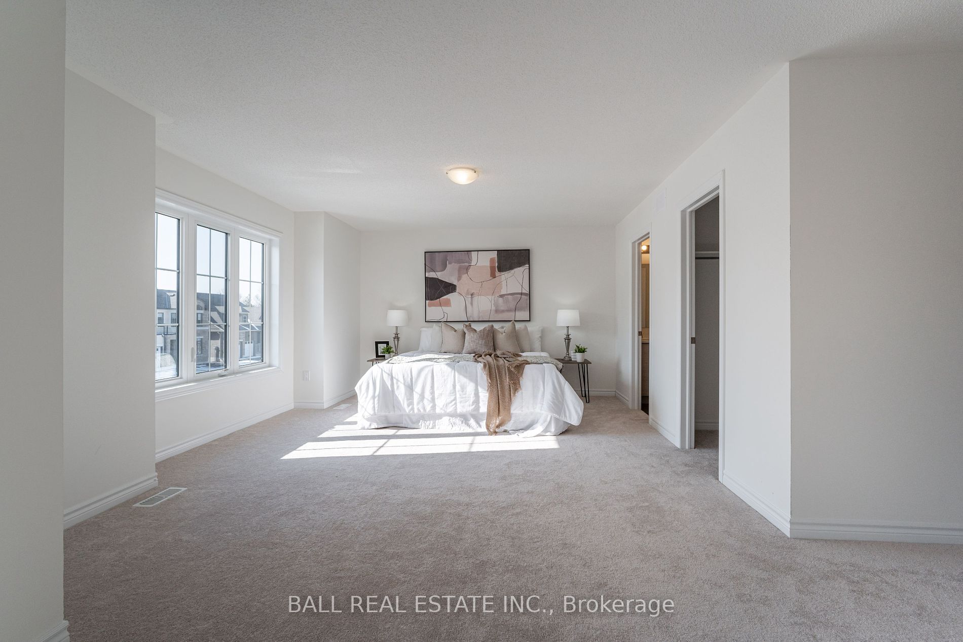 12 Hillcroft Way