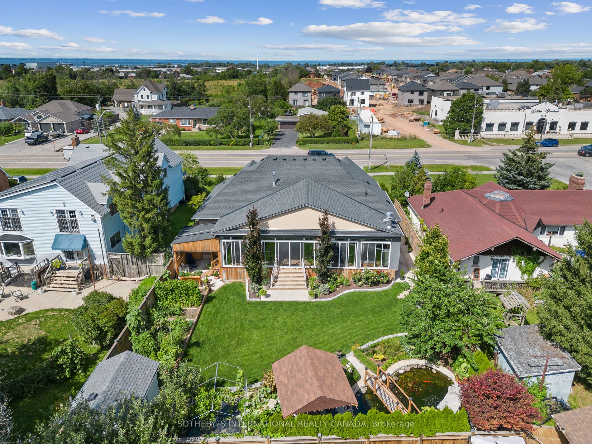 1214 Highway 8