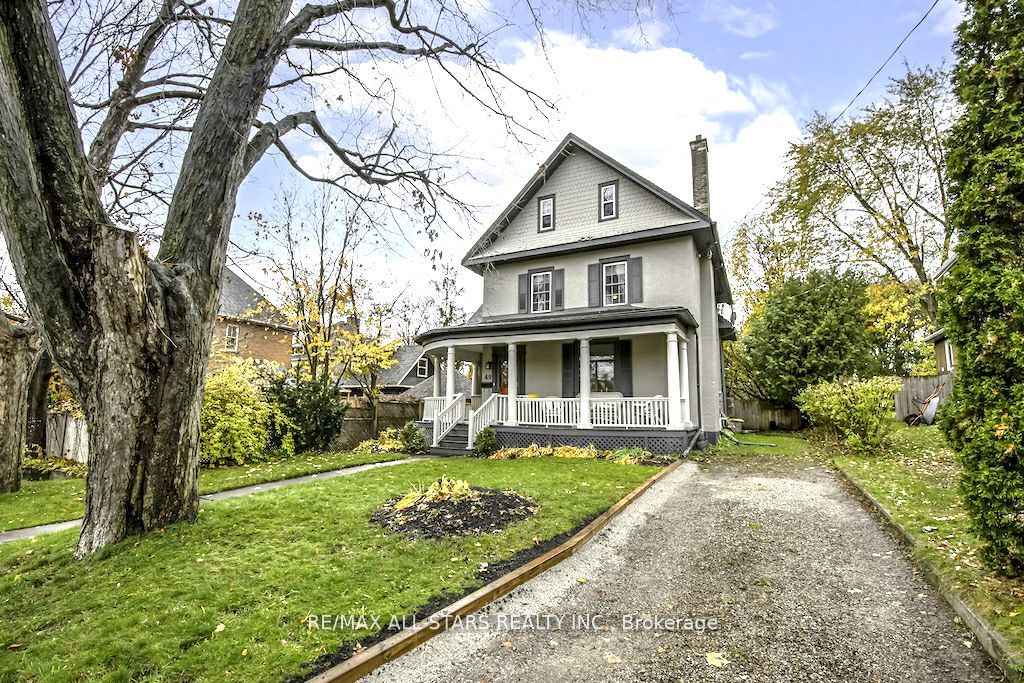 49 Sussex Street N