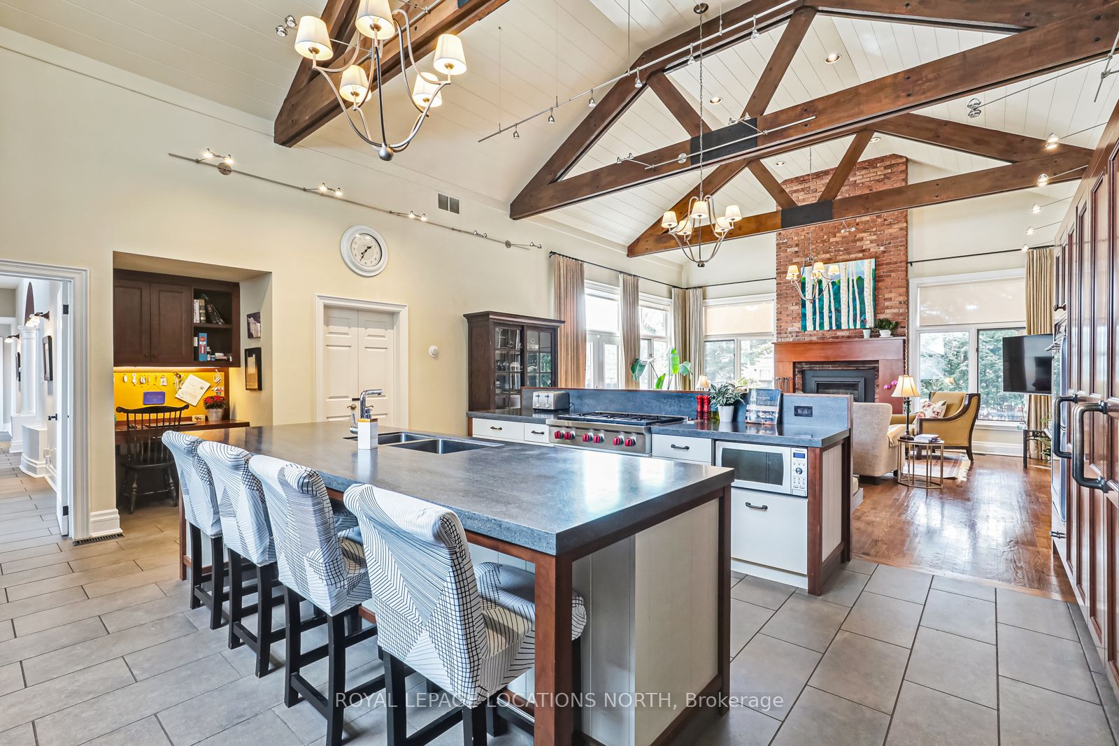 160 Grand Cypress Lane