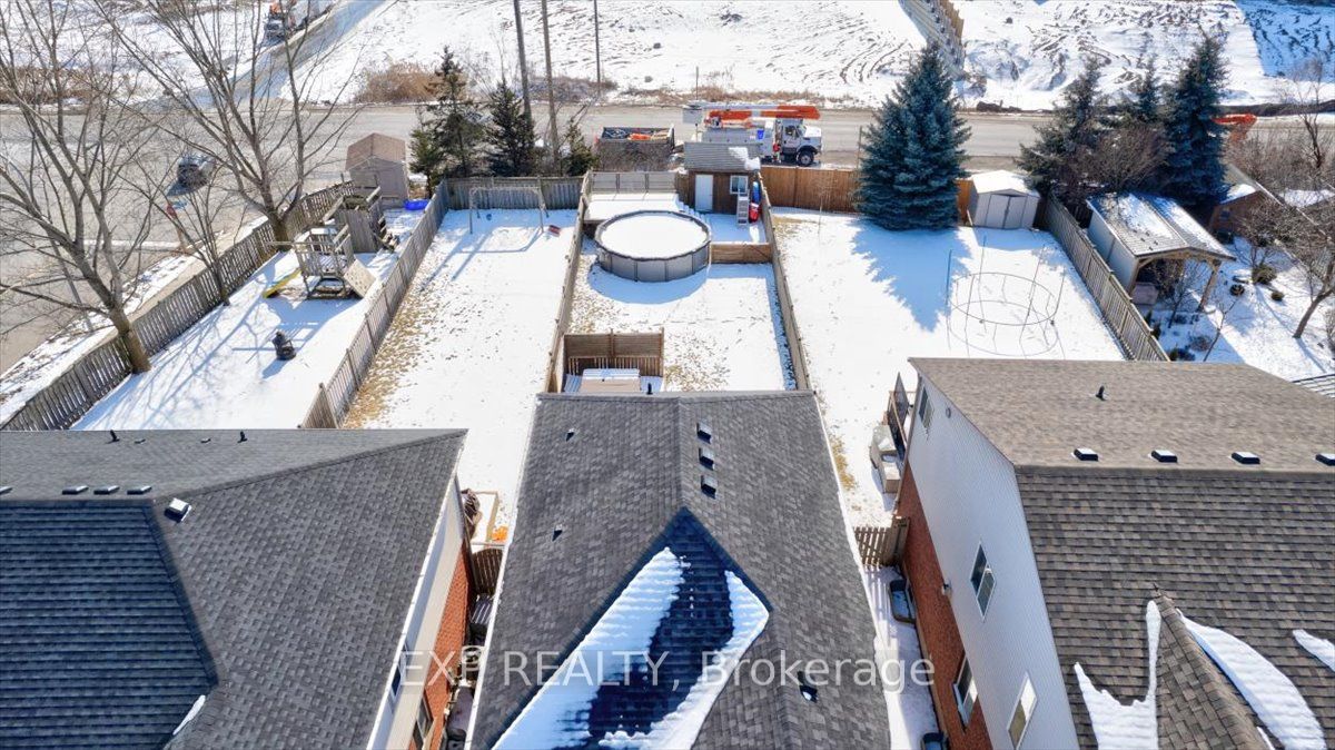 507 Commonwealth Crescent