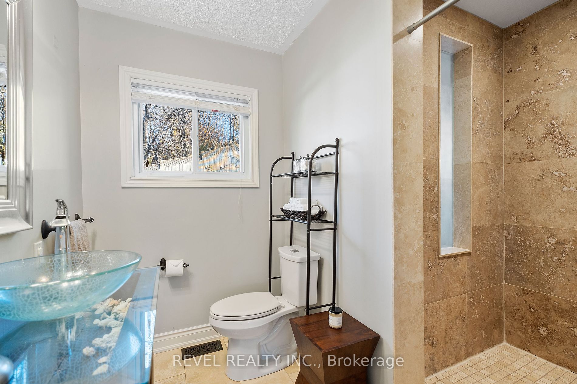 17 Battlefield Dr
