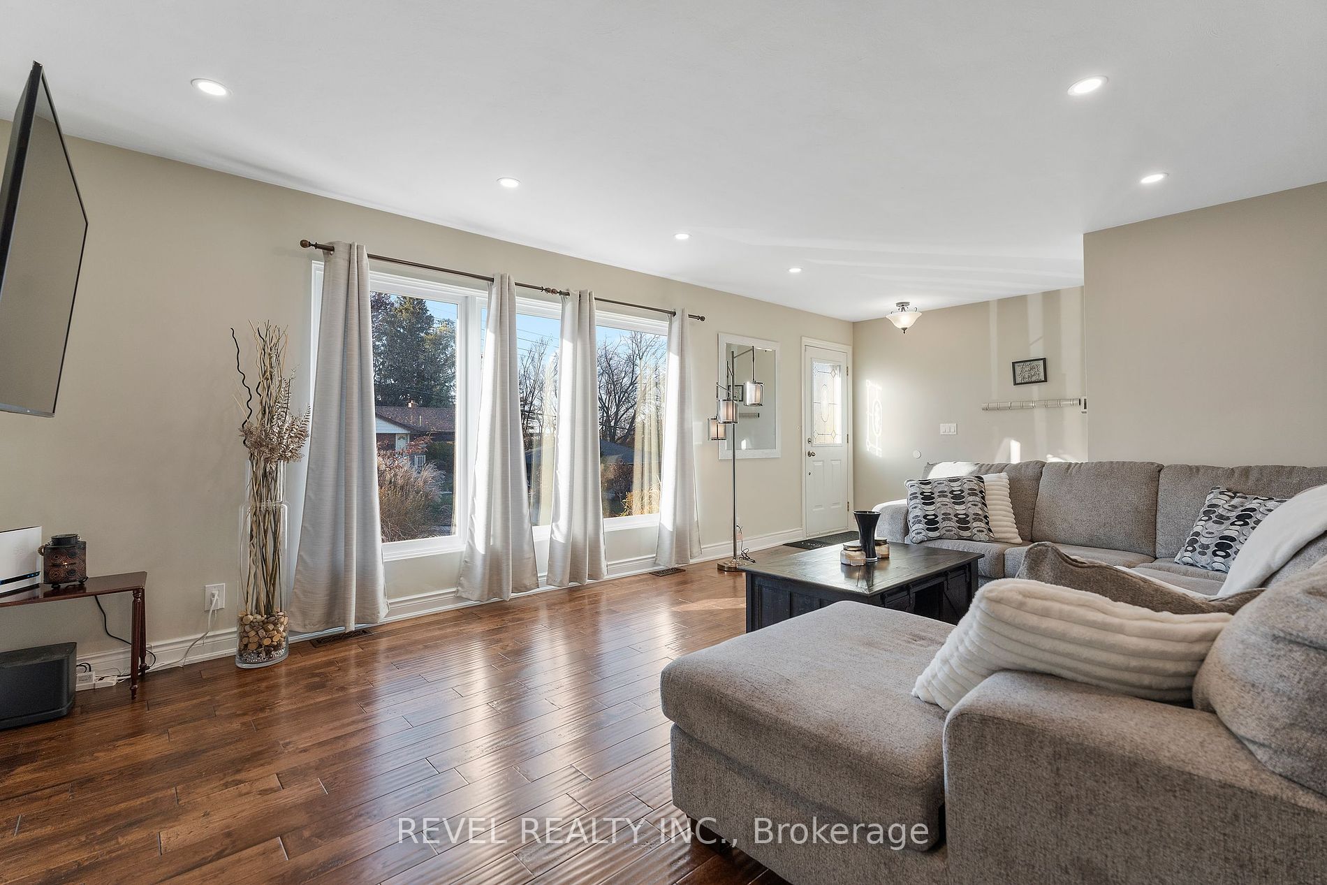 17 Battlefield Dr