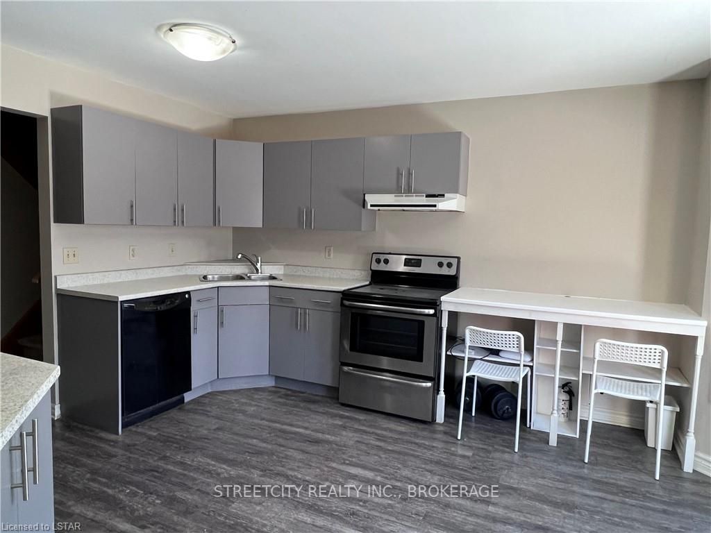 70 SUNNYSIDE Drive, #51
