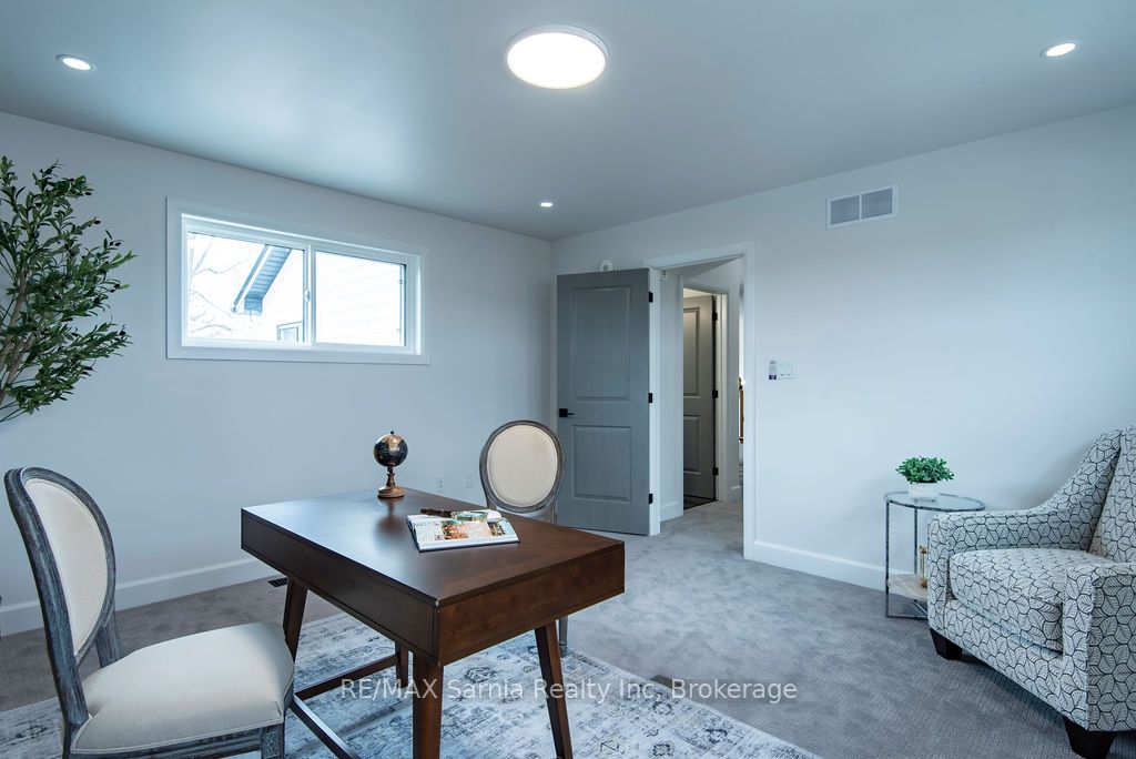 7007 Blue Coast Heights