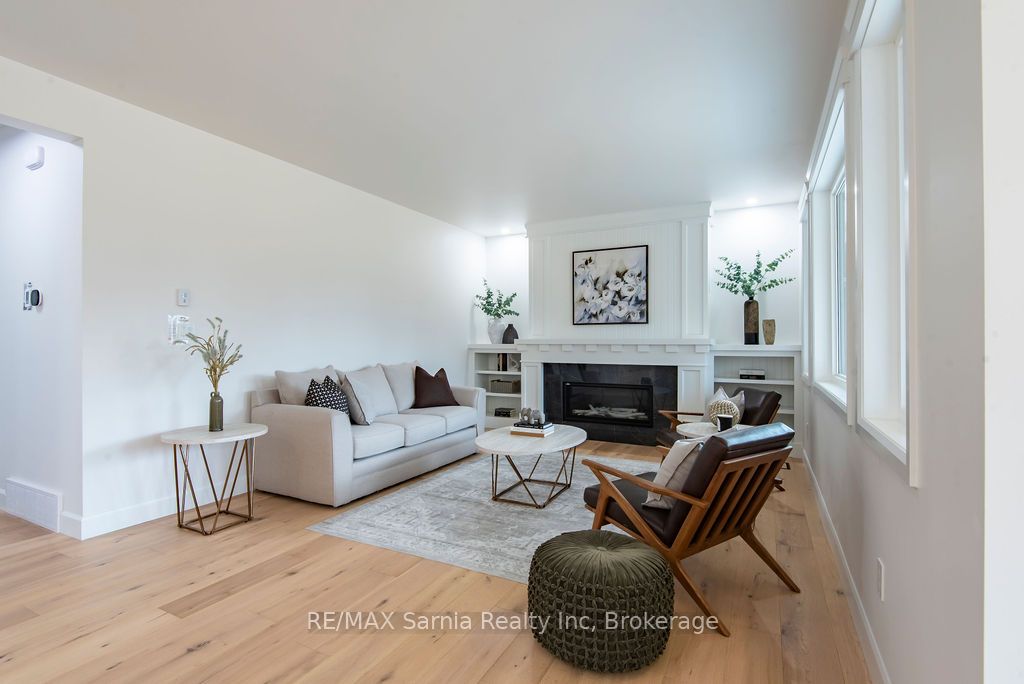7007 Blue Coast Heights