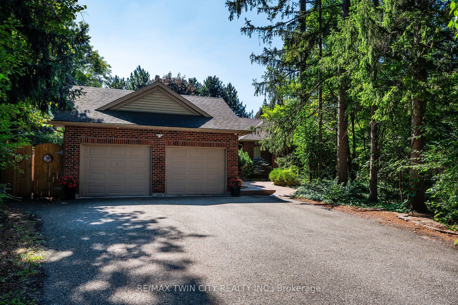 39 Mcdougall Road