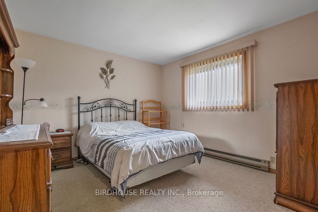 1483 Elm Tree Road