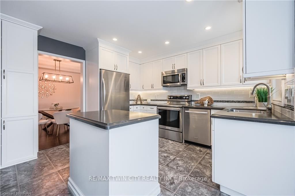 14 Coleman Crt