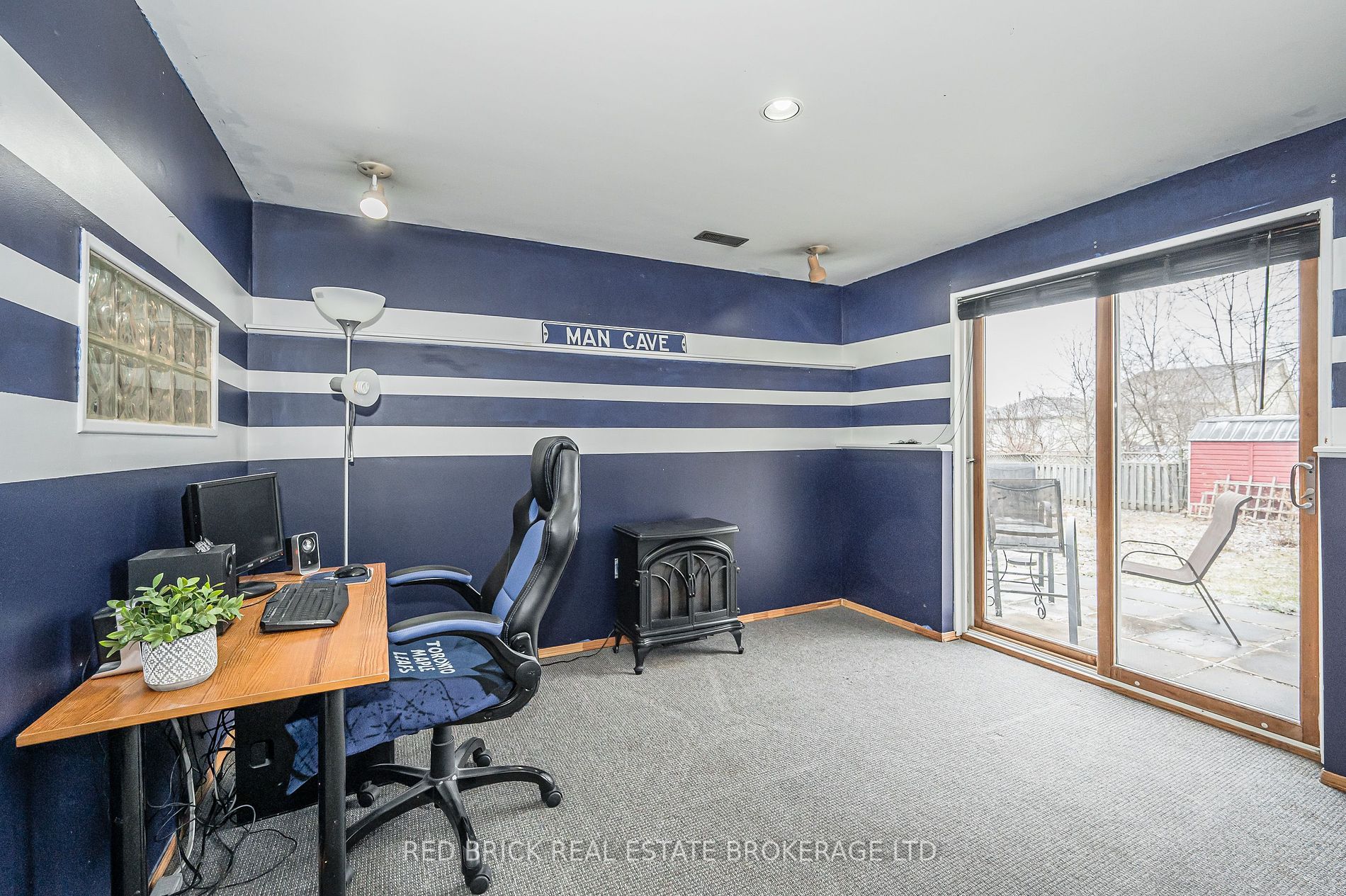 122 Moss Place