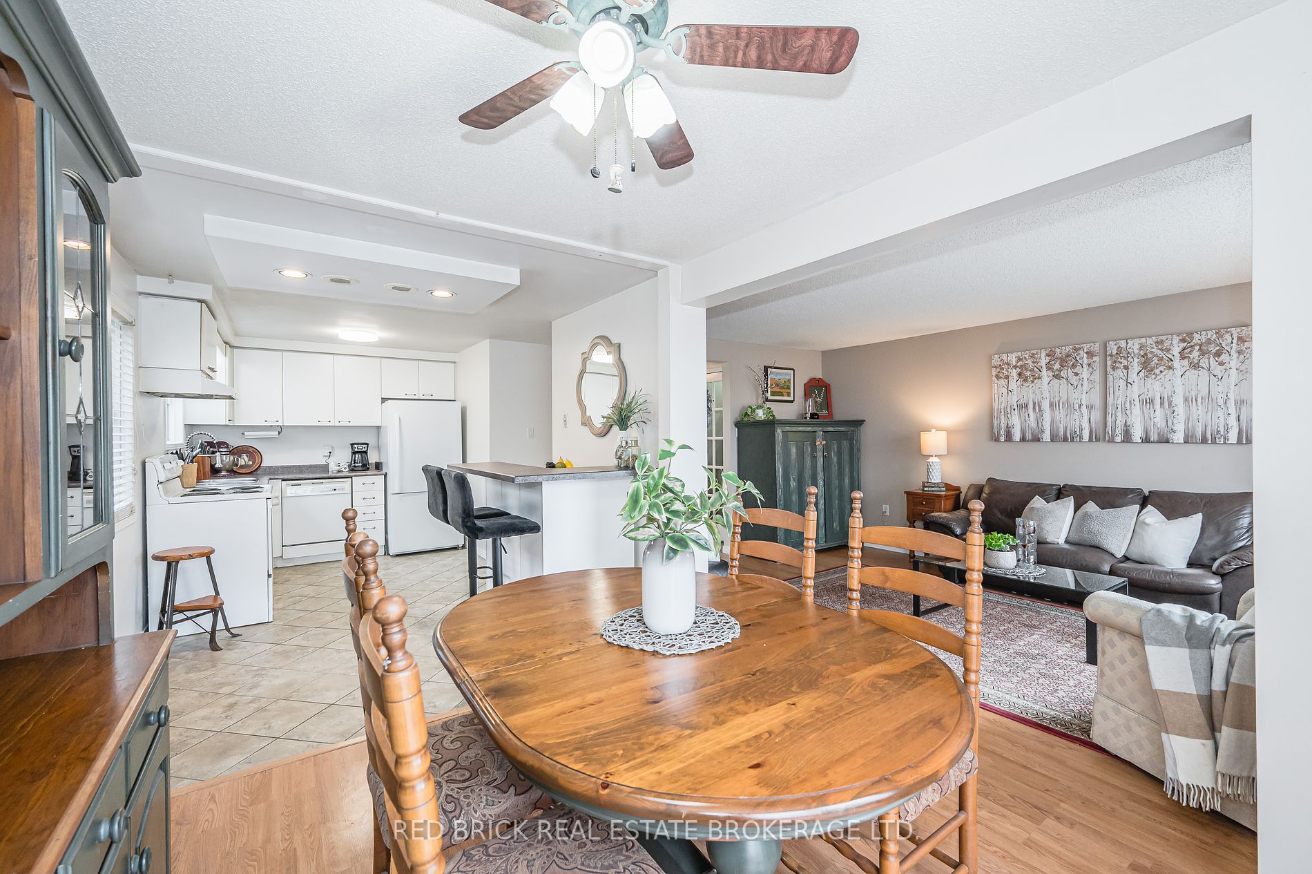 122 Moss Place