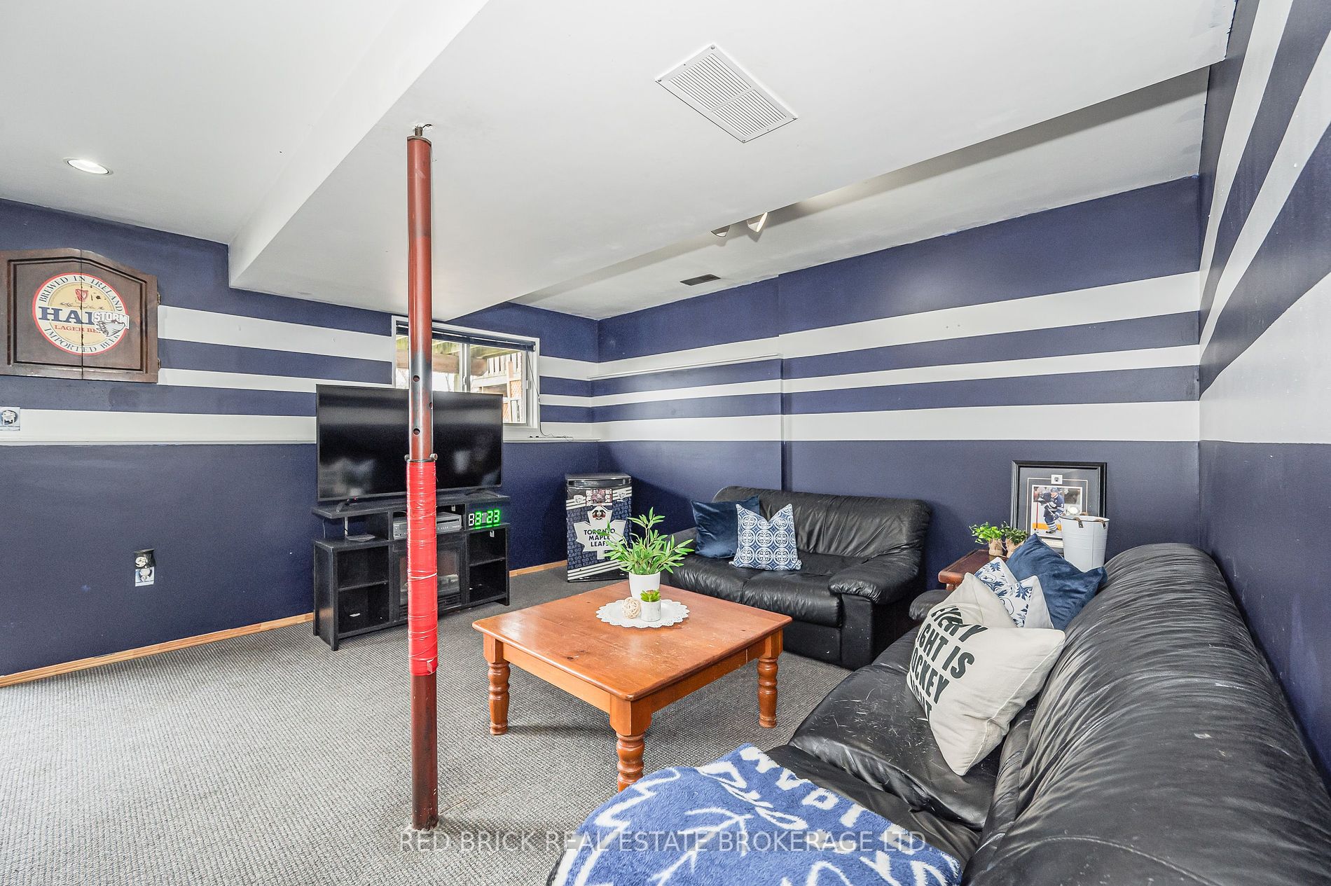 122 Moss Place