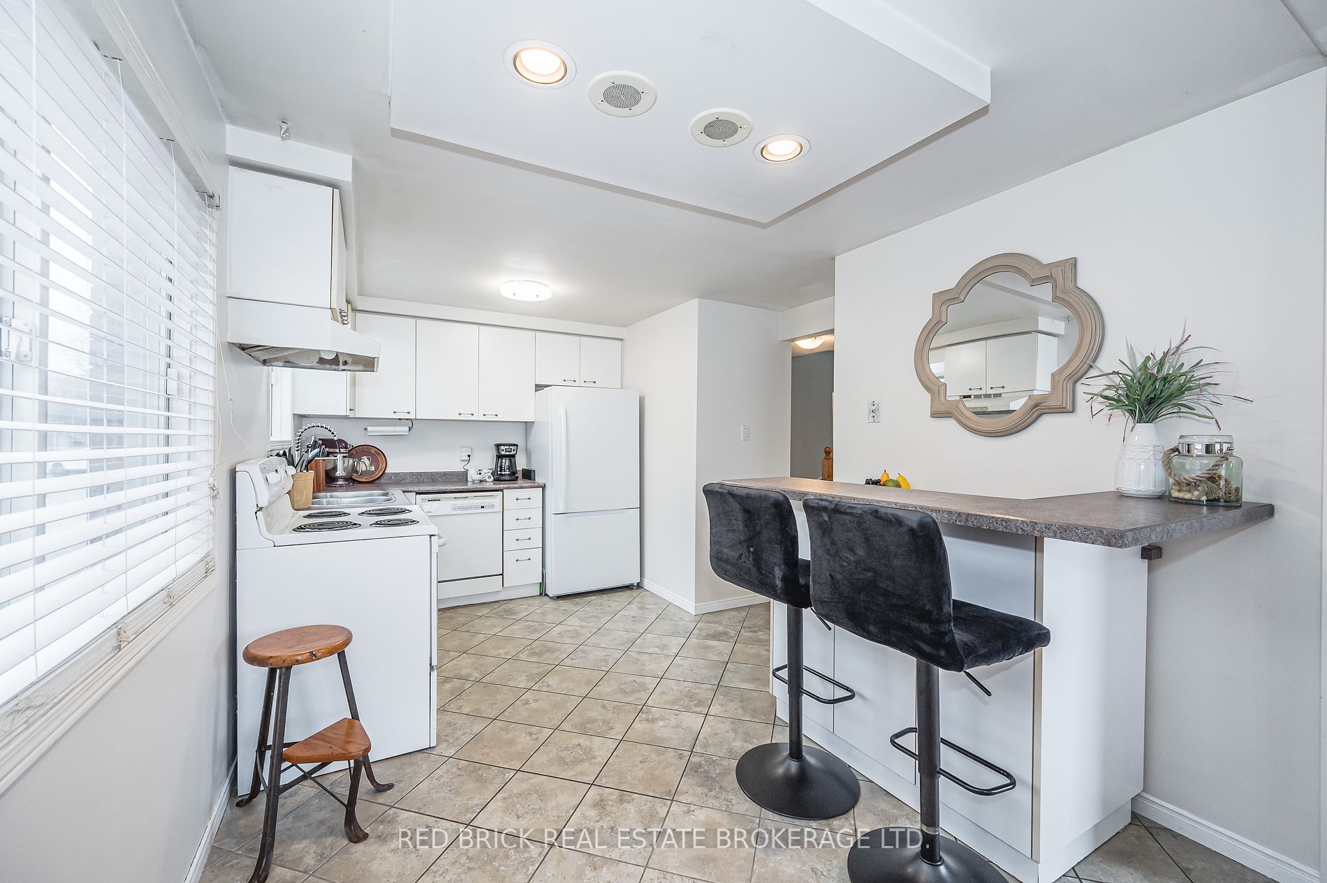 122 Moss Place