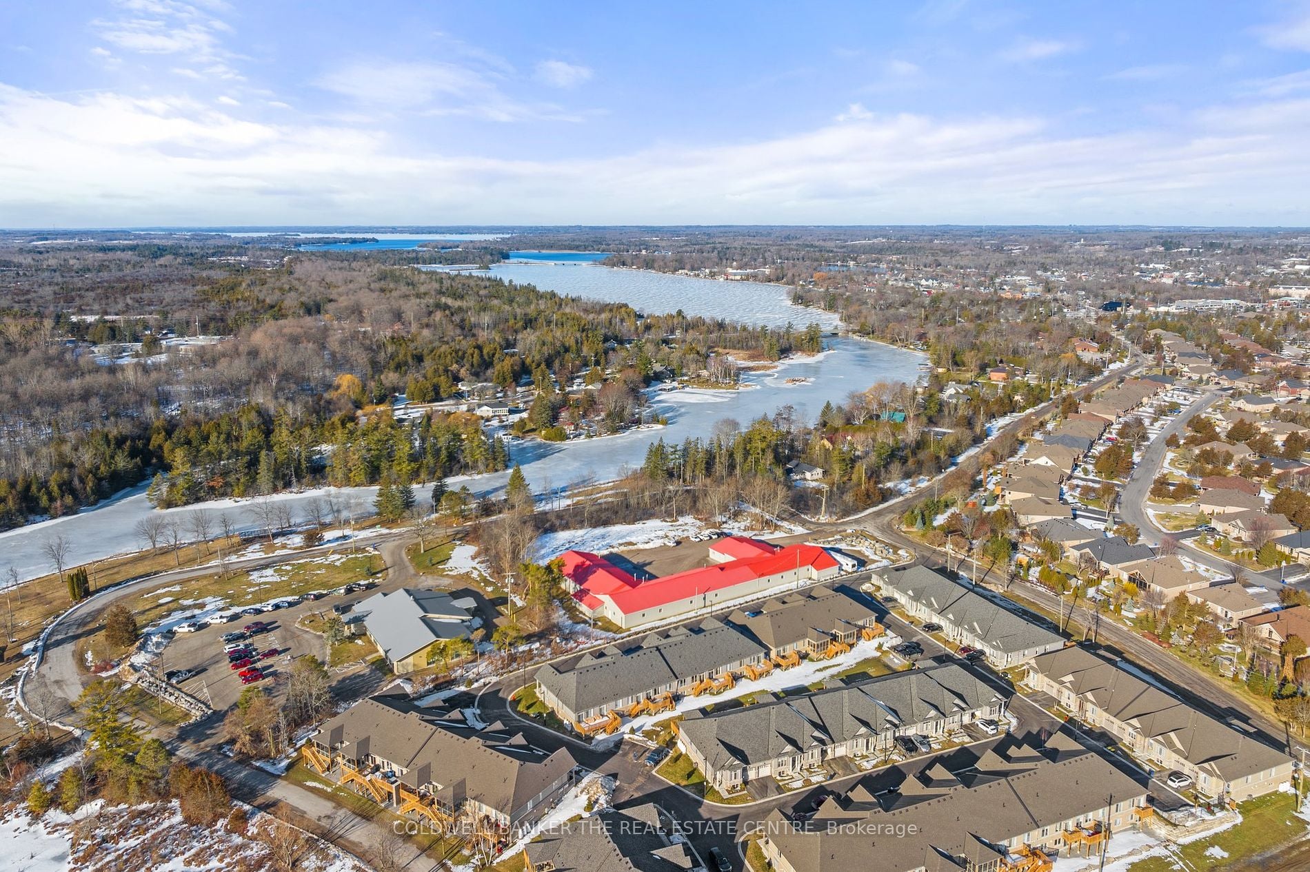 17 Lakewood Crescent #19
