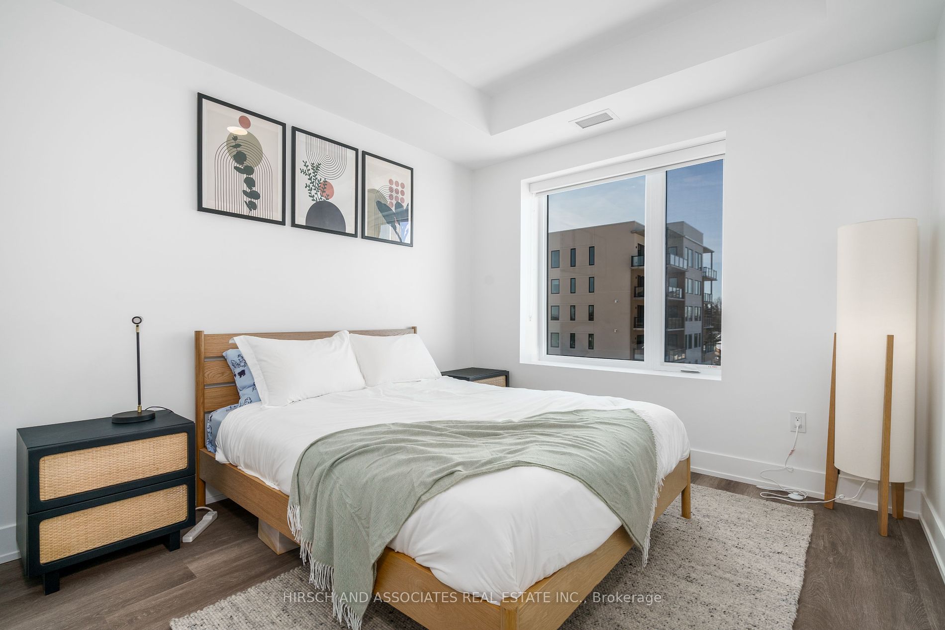 19B West Street N, #306