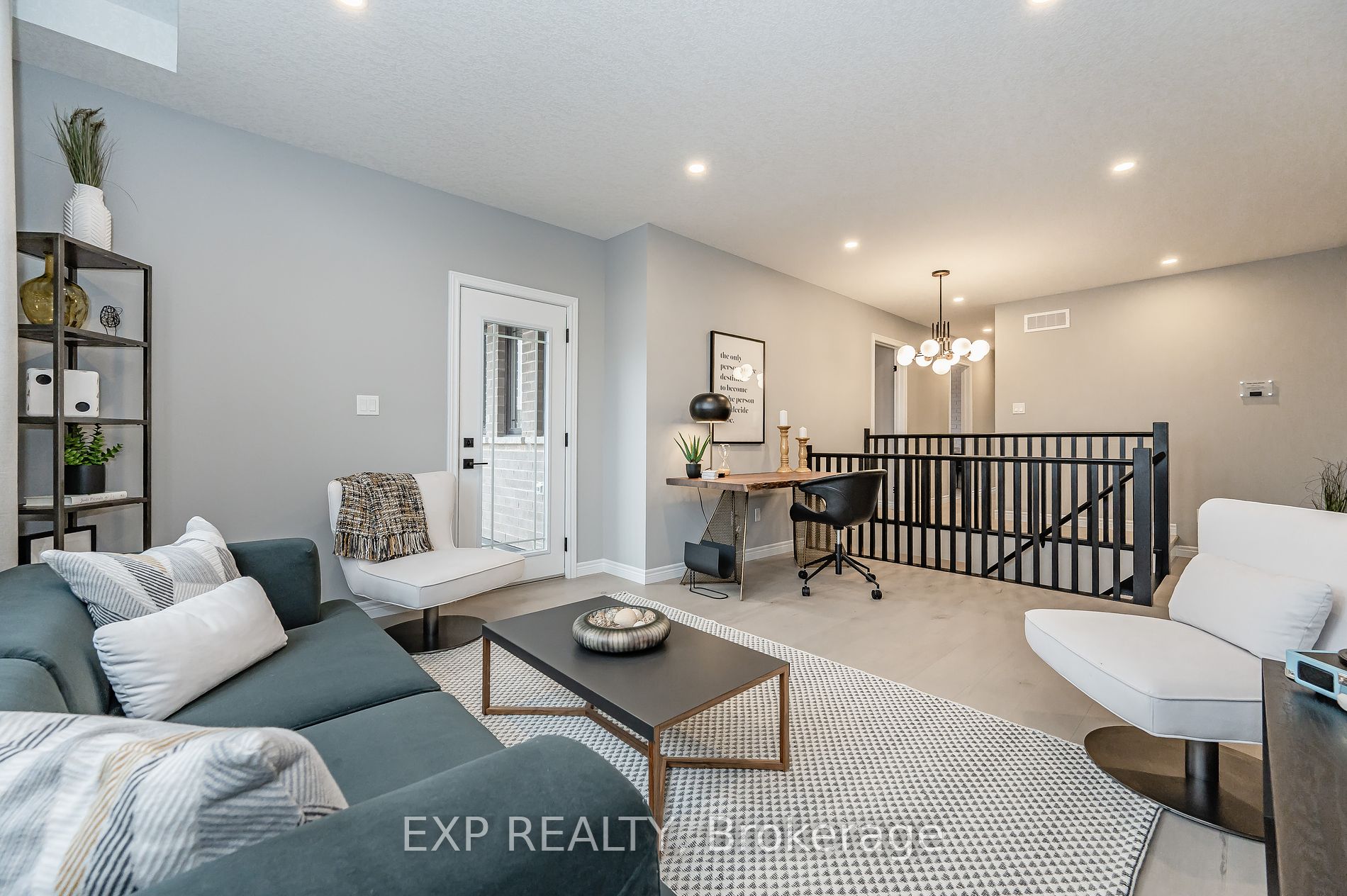 300 Grange Rd E