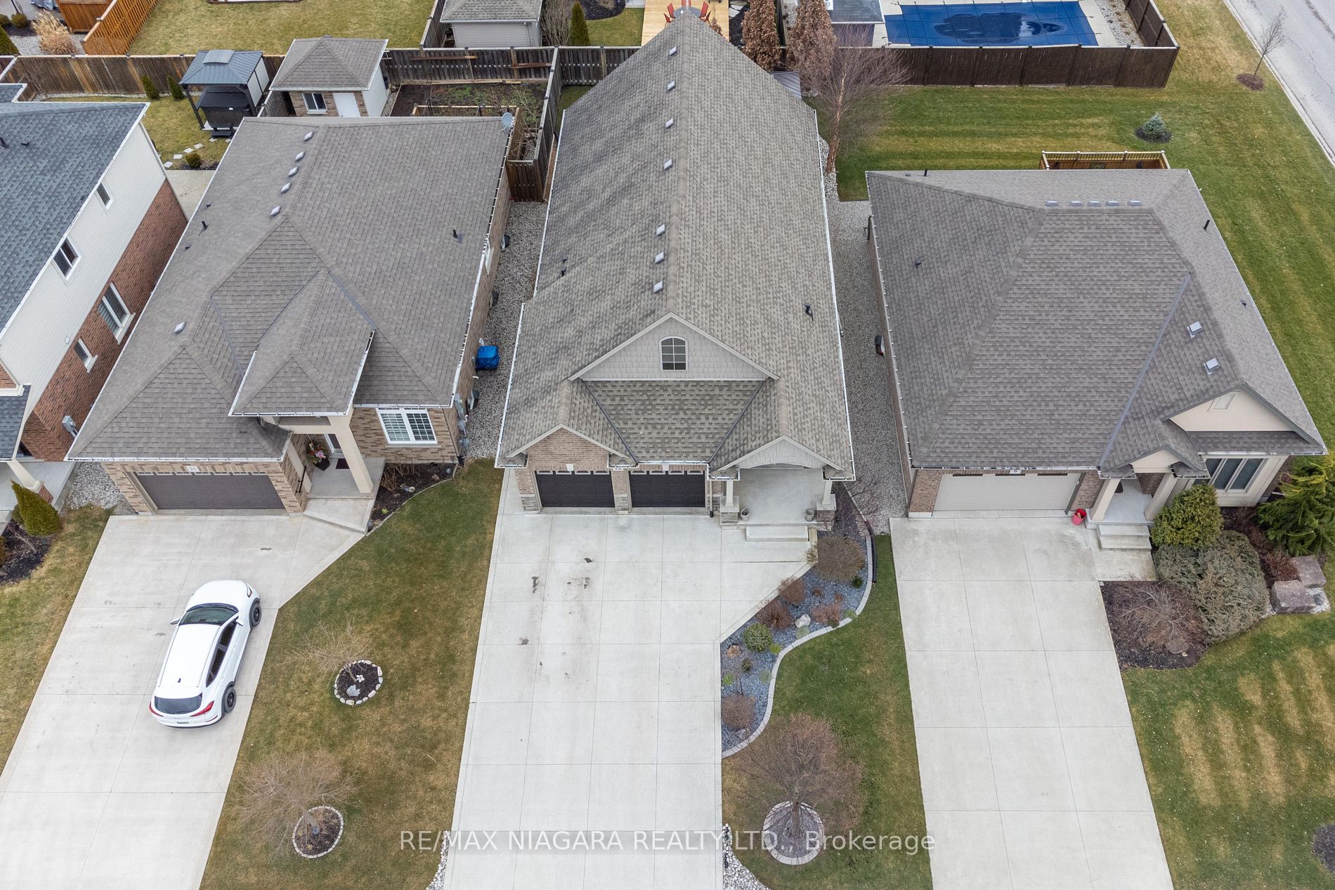 12 Silverwood Avenue