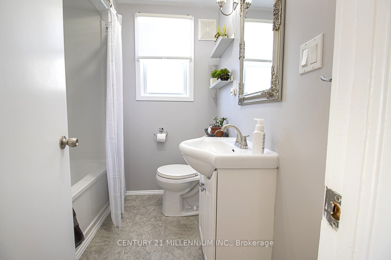265 Andrew St