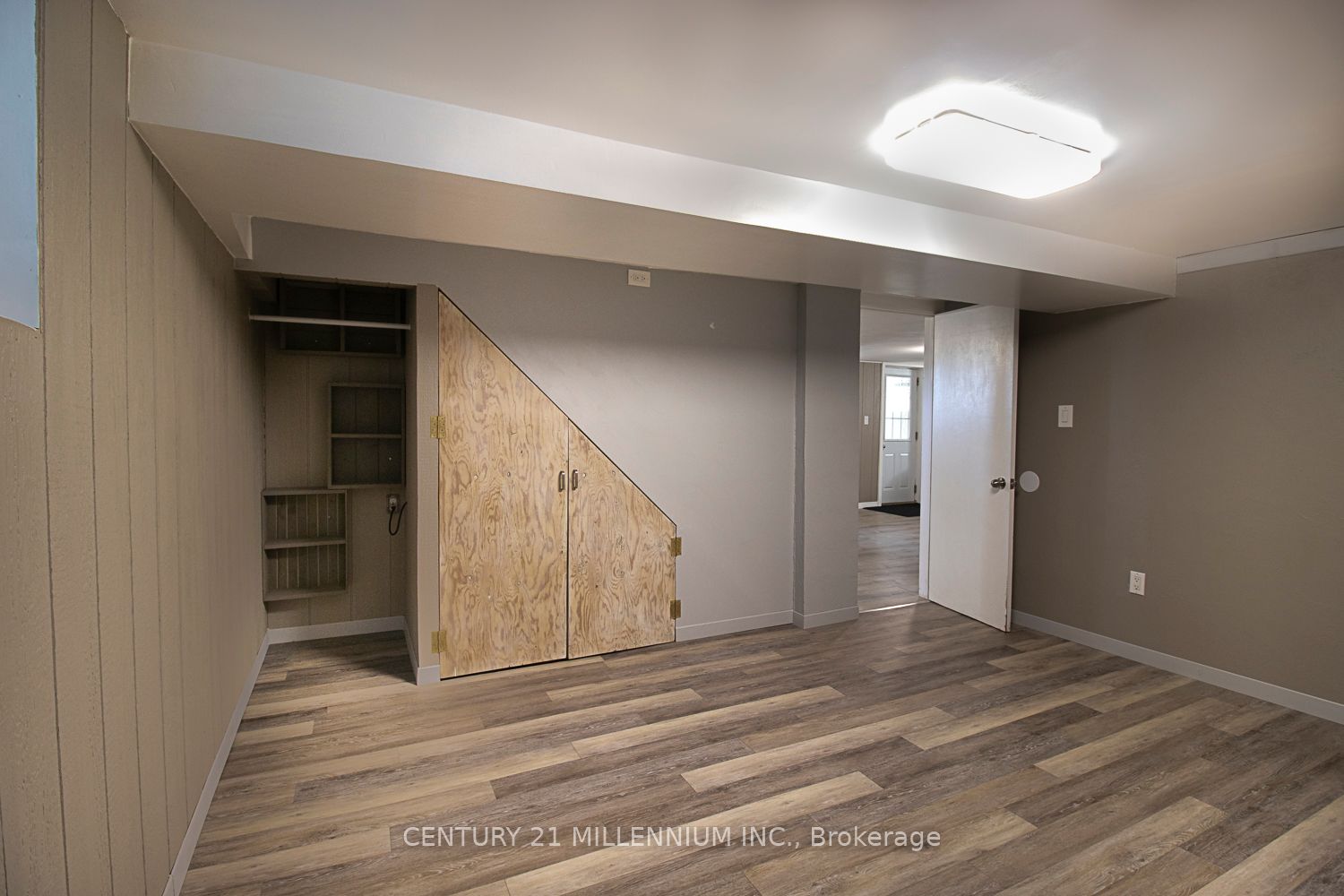 265 Andrew St